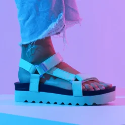 Reef Rem Hi X Sanctuary